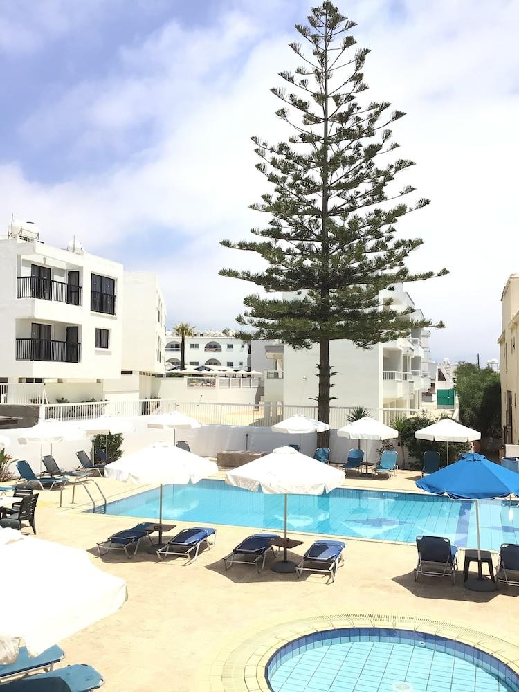 Florea Hotel Apartments Ayia Napa Exteriér fotografie